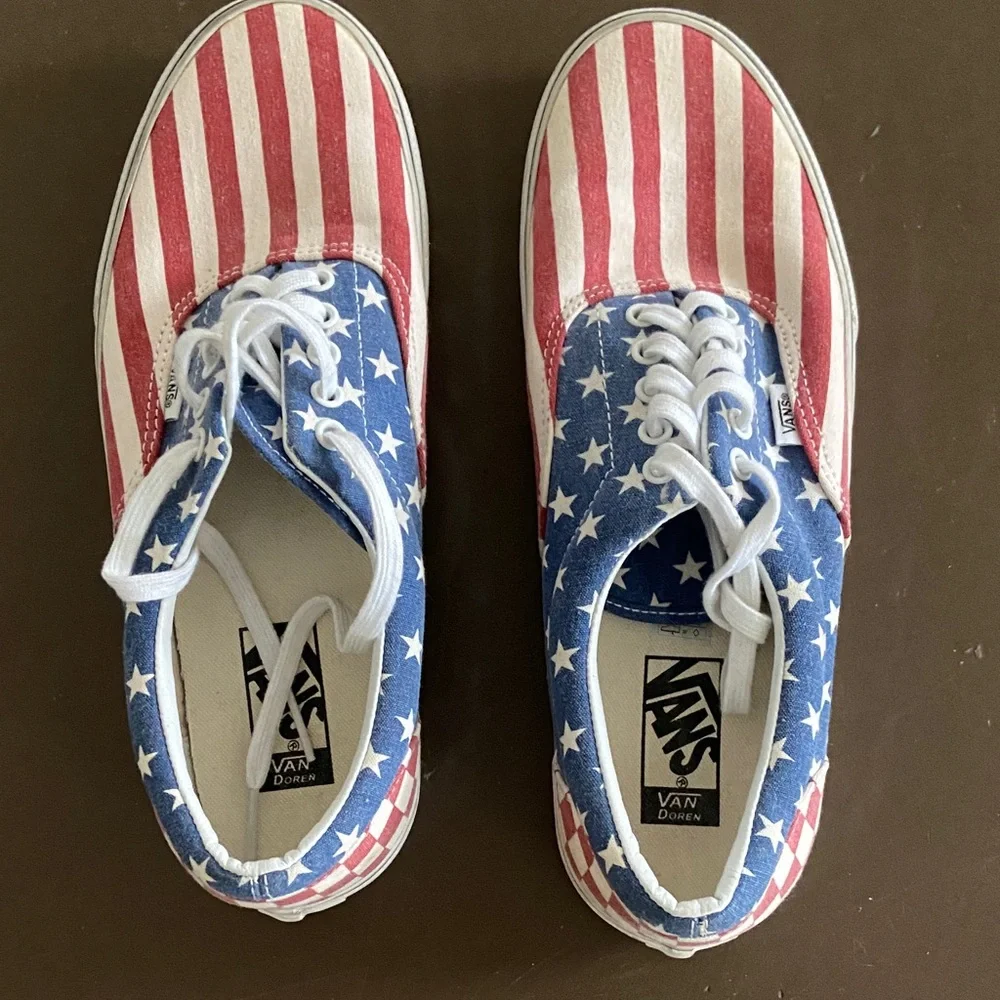 Vans Era Star Spangled Banner Red White and Blue Classics Men's 10.5 Women's 12 - Picture 7 of 8